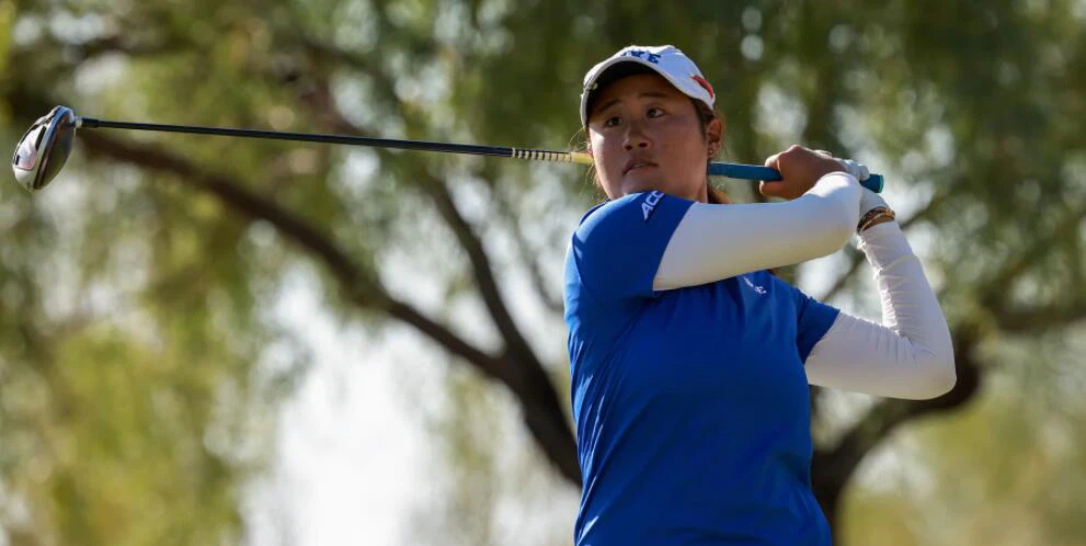 Dukes Gina Kim-medaljer på steg I av LPGA Q-School, leder stark amatörvisning