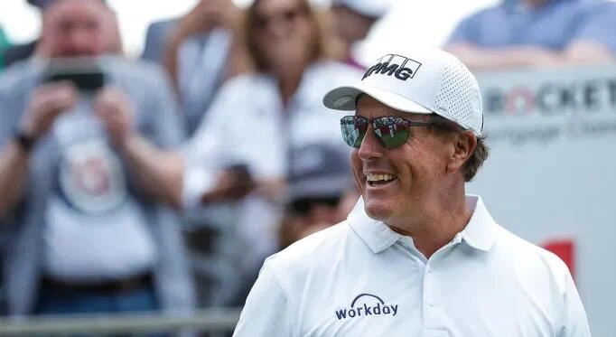 Phil Mickelson, golfens renässansman, är en naturlig del av matchen